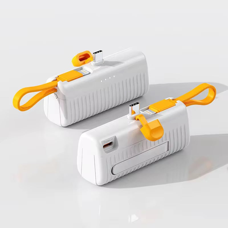 🔌 Mini Power Bank Multifonction 5000mAh – Câble Intégré & Charge Ultra-Rapide